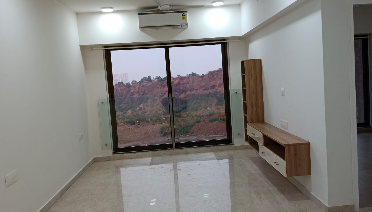 2 BHK Apartment For Resale in Kanakia Silicon Valley Powai Mumbai  6493437