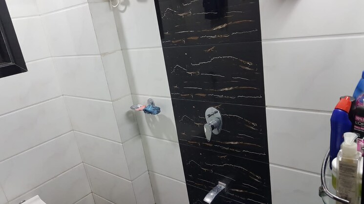 Bathroom, kanakia-samarpan 2 Bedroom 995 Sq.Ft. Apartment In Borivali East Mumbai 6494361