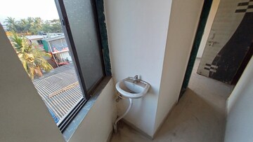 Bathroom in 1 RK Builder Floor at Rose Nagar CHS, Naigaon West – for Sale