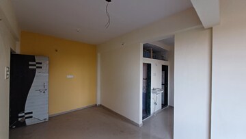 Room in 1 BHK Builder Floor at Rose Nagar CHS, Naigaon West – for Sale
