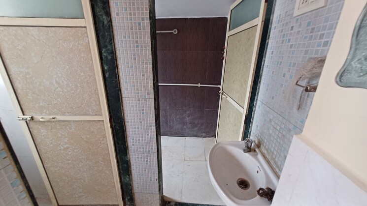 Bathroom, nandanvan-chs-virar-east 1 Bedroom 530 Sq.Ft. Apartment In Virar East Palghar 6494575