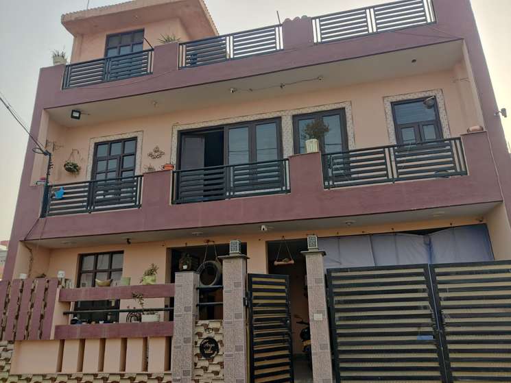 4 Bedroom 120 Sq.Mt. Independent House in Gn Sector Zeta I Greater Noida