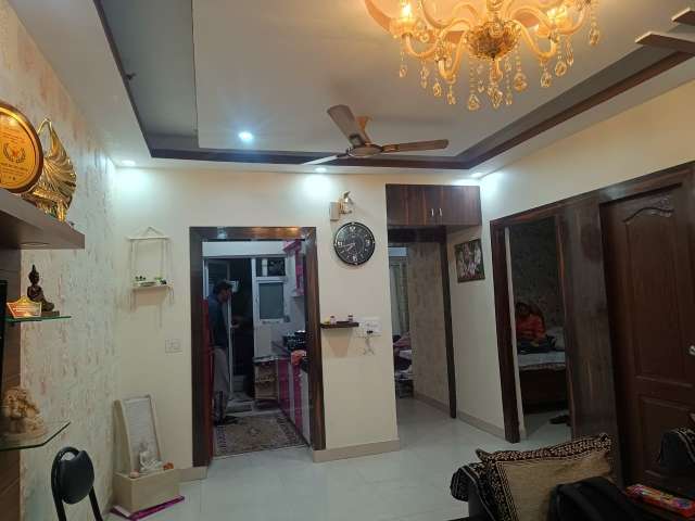 2 BHK Apartment For Resale in VVIP Iconic Towers Noida Ext Gaur City Greater Noida 6495461