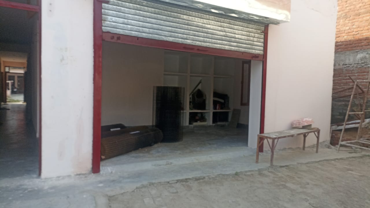 Rental Commercial Shop 1000 Sq.Ft. in Kursi Road Lucknow 6495639