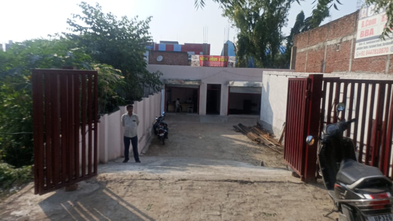 Rental Commercial Shop 1000 Sq.Ft. in Kursi Road Lucknow 6495639