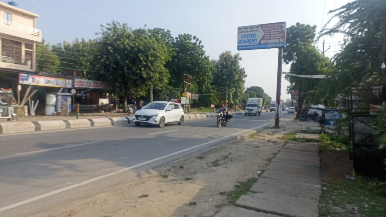 Rental Commercial Shop 1000 Sq.Ft. in Kursi Road Lucknow 6495639