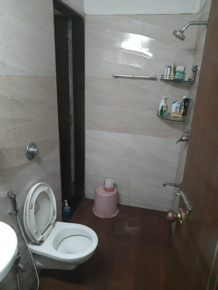 Bathroom, satyam-imperial-heights-panvel 2 Bedroom 1185 Sq.Ft. Apartment In Kalamboli Navi Mumbai 6496495