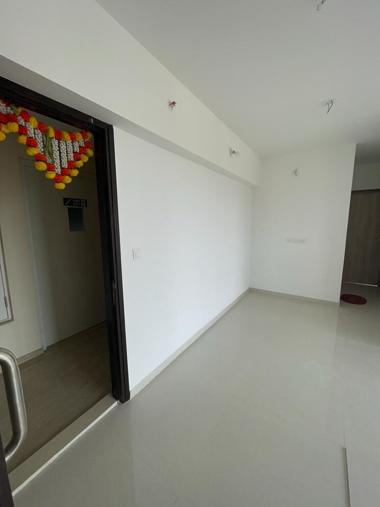 Room, hiranandani-lake-enclave-glendale 3 Bedroom 1194 Sq.Ft. Apartment In Ghodbunder Road Thane 6497785