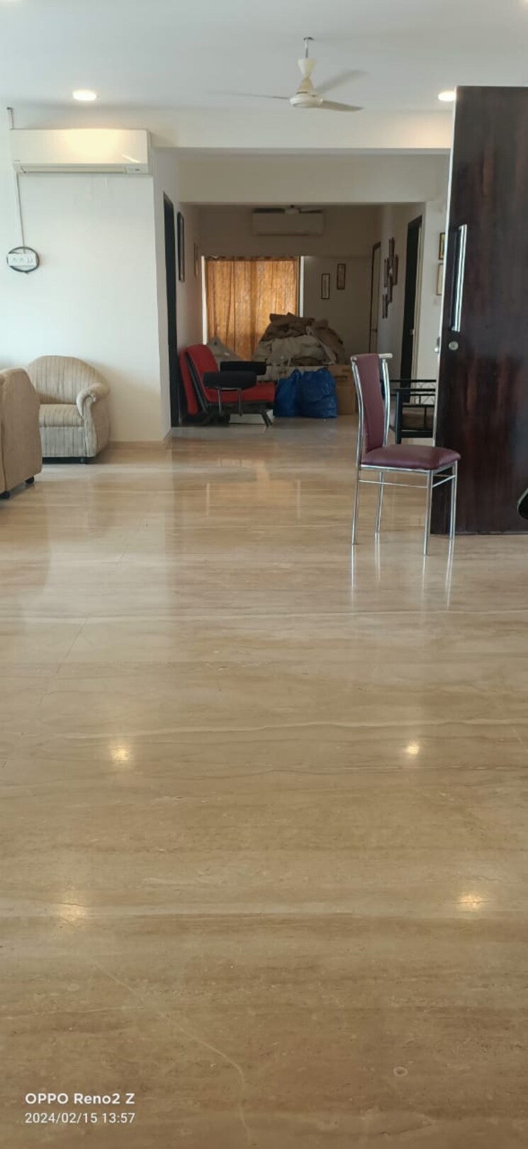 Living Room, dlh-sorrento 4 Bedroom 3700 Sq.Ft. Apartment In Veera Desai Road Mumbai 6498236