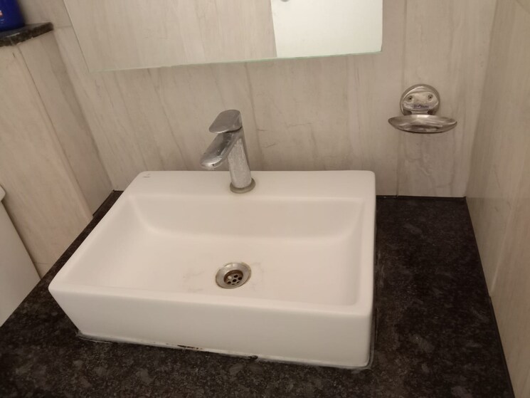 Bathroom, bandra-anand-vihar 1 Bedroom 750 Sq.Ft. Apartment In Bandra West Mumbai 6499641