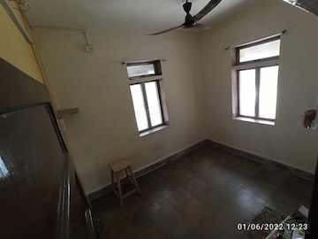 1 BHK Apartment For Rent in Mahamane Apartment Malad West Mumbai  6499452