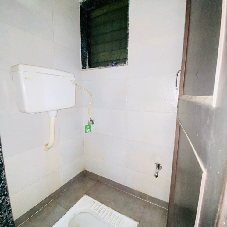 Bathroom, kulswamini-sai-balram-complex 1 Bedroom 540 Sq.Ft. Apartment In Dombivli West Thane 6500693
