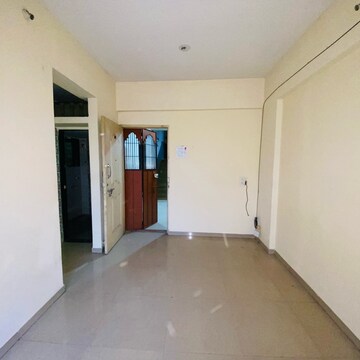 Room in 1 BHK Apartment at Kulswamini Sai Balram Complex, Dombivli West – for Rent