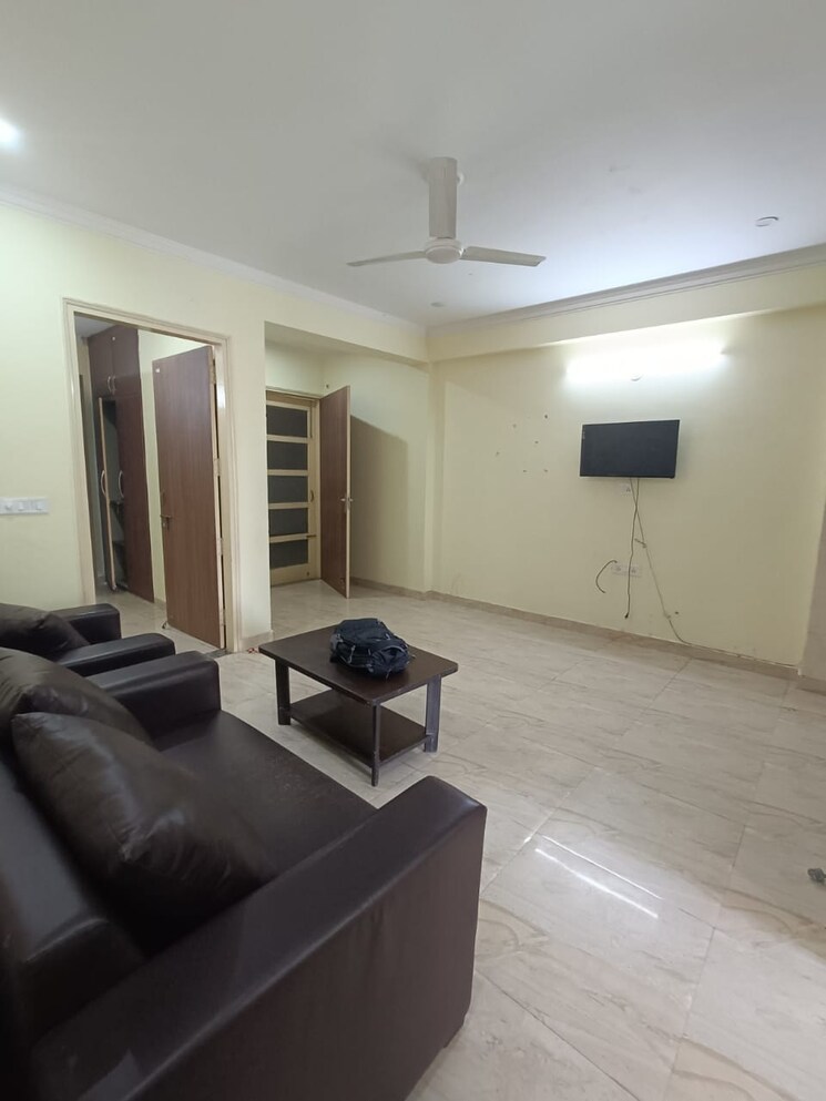 Master Bedroom, sector 40 2.5 Bedroom 2250 Sq.Ft. Apartment In Sector 40 Gurgaon 6502611