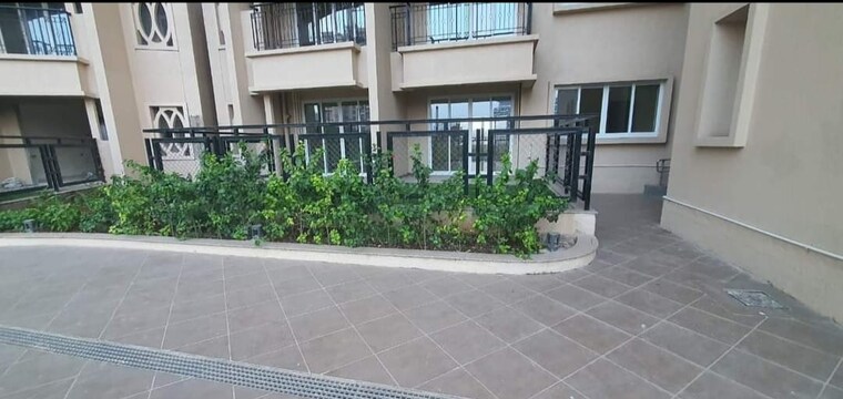 Garden, raheja-vistas-premiere 3 Bedroom 2300 Sq.Ft. Apartment In Mohammadwadi Pune 6506573