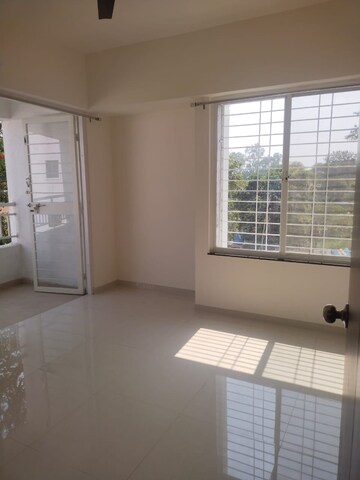Room in 2 BHK Apartment at Shree Swami Samarth Serenity, Ravet – for Rent