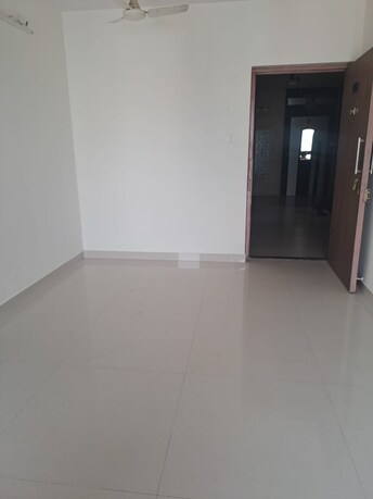 1 BHK Apartment For Rent in Rustomjee Meridian Kandivali West Mumbai  6509533