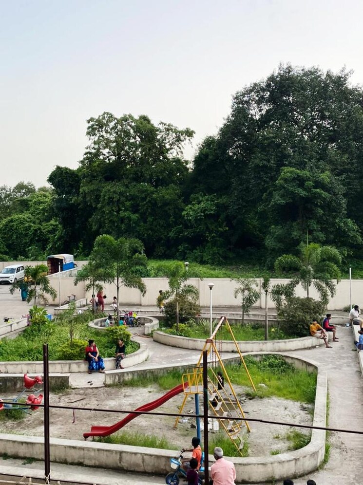 Garden, laabh-enclave 2 Bedroom 600 Sq.Ft. Apartment In Themghar Thane 6510909