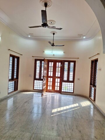 Bedroom in 3 BHK Independent House at Vipul Khand – for Rent