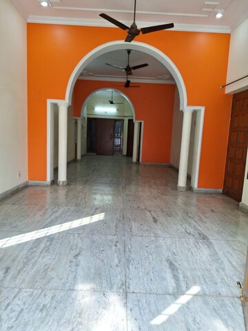 Living Room in 3 BHK Independent House at Vipul Khand – for Rent