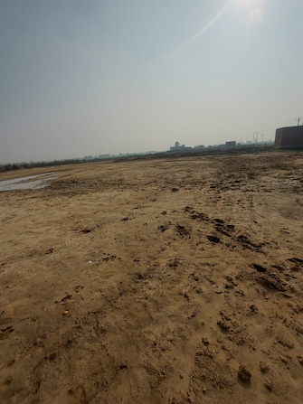 Commercial Land 386 Sq.Yd. For Resale in Tappal Aligarh  6511765