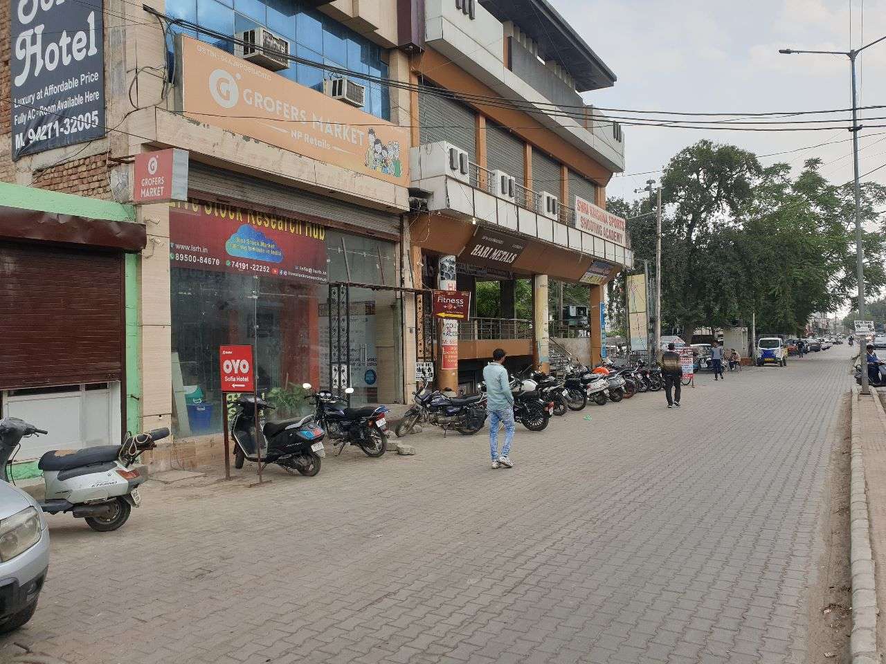 Commercial Showroom 2200 Sq.Ft. For Rent In Dabra Hisar 6424634