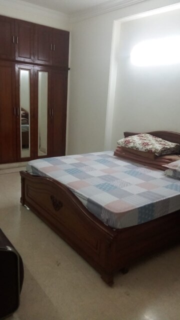 Bedroom in 3 BHK Builder Floor at South Extension ii – for Rent