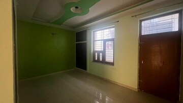 Room in 3 BHK Villa at Patrakar Colony – for Rent