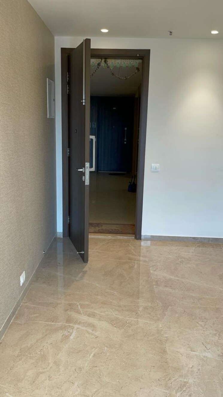 Room, hiranandani-regent-hill 1 Bedroom 380 Sq.Ft. Apartment In Powai Mumbai 6513324