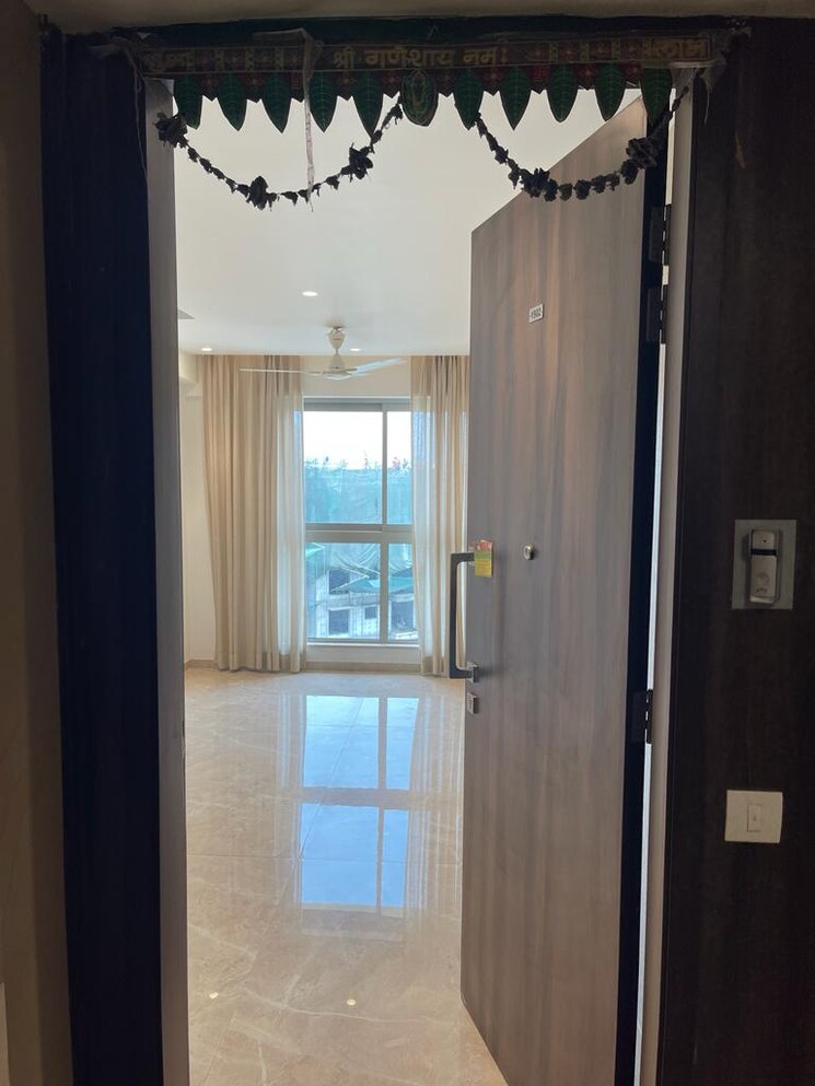 Room, hiranandani-regent-hill 1 Bedroom 380 Sq.Ft. Apartment In Powai Mumbai 6513324