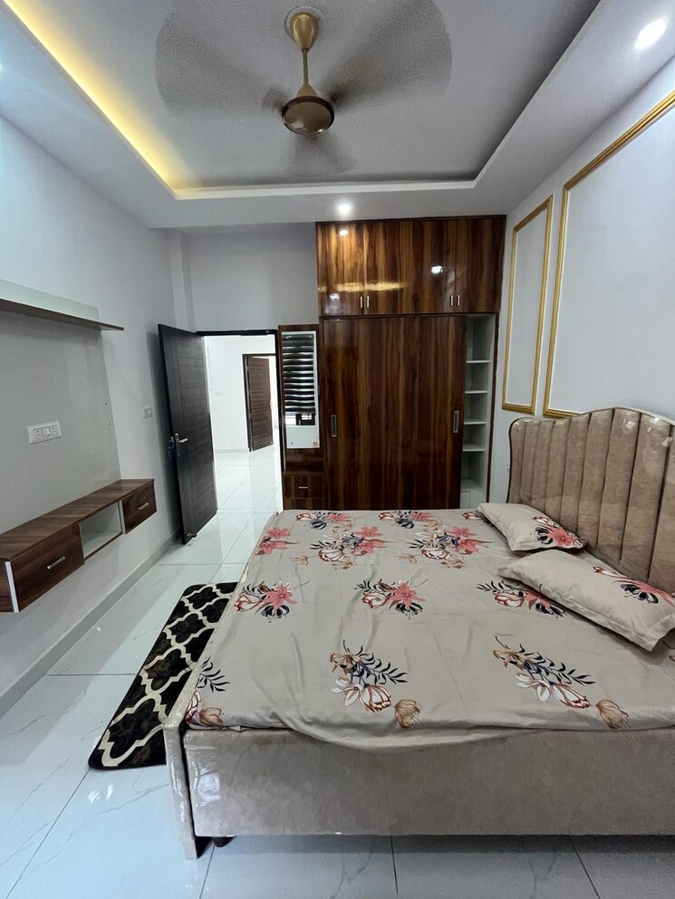Bedroom, sector 115 3 Bedroom 125 Sq.Yd. Builder Floor In Sector 115 Mohali 6514886