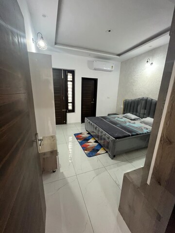 Master Bedroom in 3 BHK Builder Floor at Sector 115 – for Sale