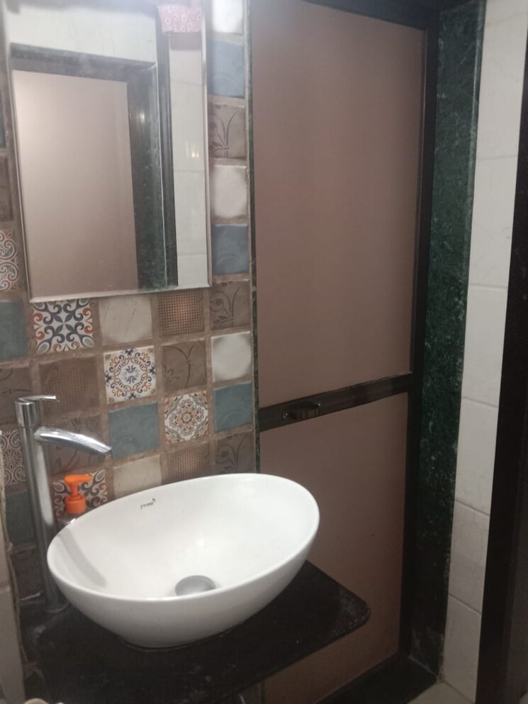Bathroom, swastik-heights-dombivli 1 Bedroom 525 Sq.Ft. Apartment In Dombivli West Thane 6515658