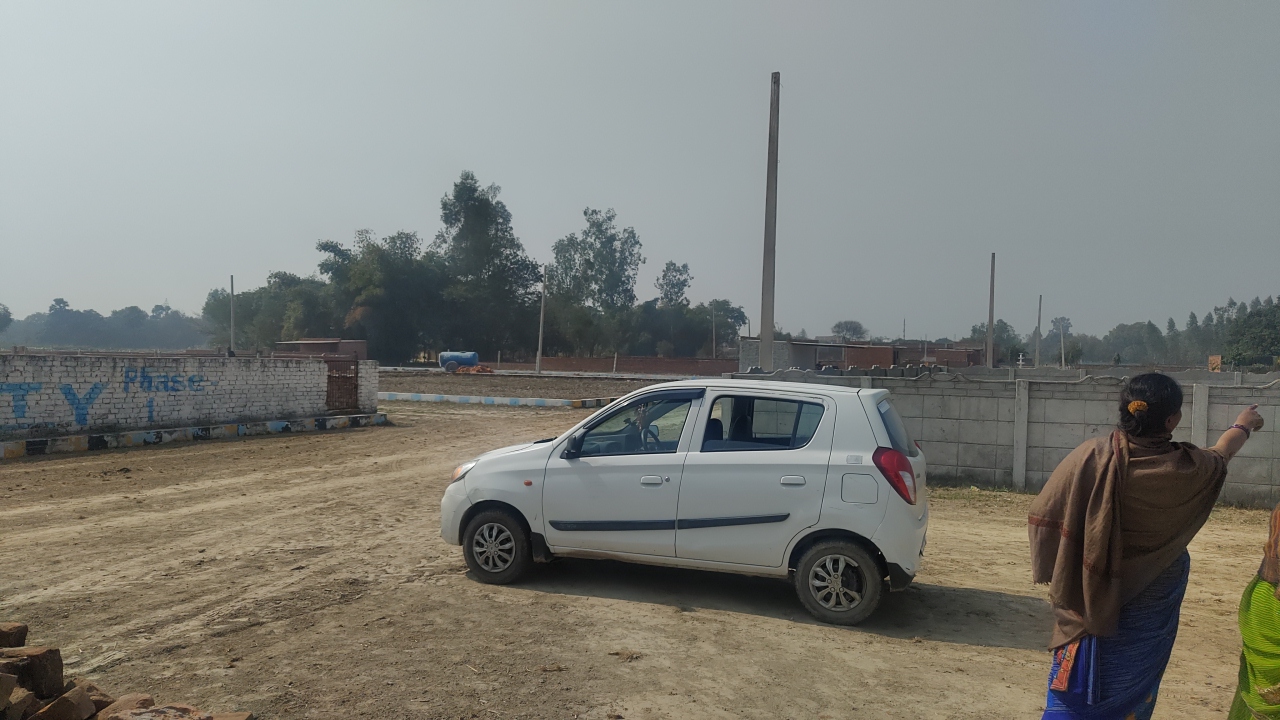 Plot For Resale in Mohan Road Lucknow  6515819