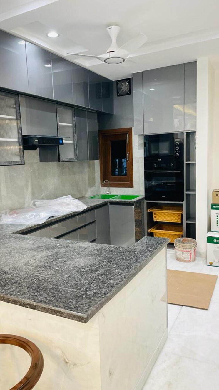 Kitchen, safdarjung enclave 3 Bedroom 125 Sq.Ft. Builder Floor In Safdarjung Enclave Delhi 6517909
