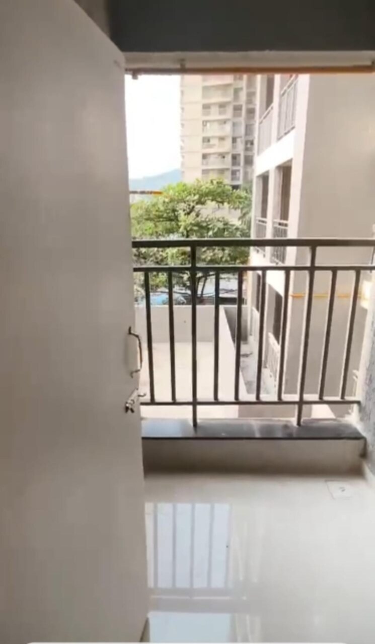 Balcony, sheth-avalon 4 Bedroom 1800 Sq.Ft. Apartment In Majiwada Thane 6519163