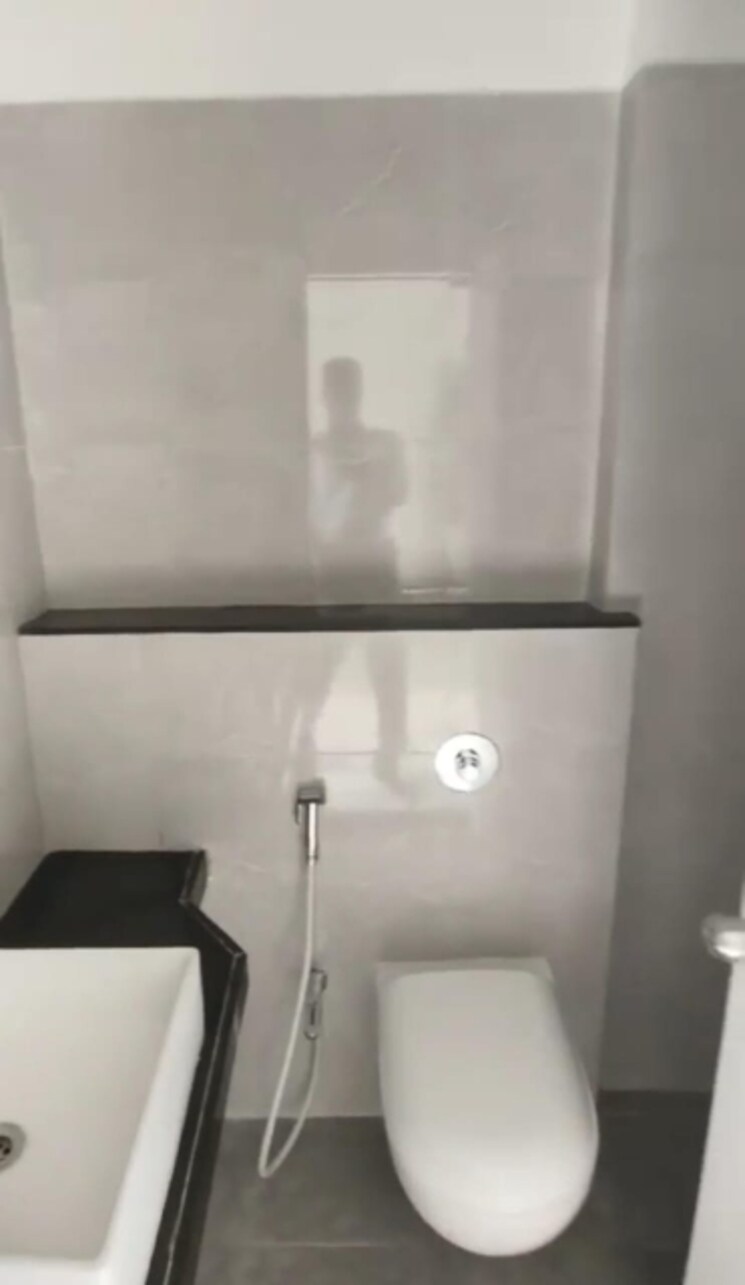 Attached Bathroom, sheth-avalon 4 Bedroom 1800 Sq.Ft. Apartment In Majiwada Thane 6519163