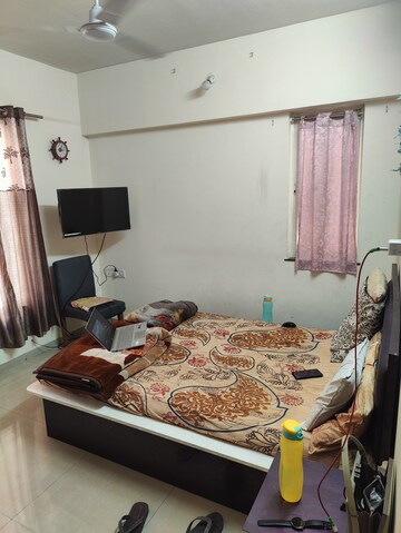 Bedroom in 2 BHK Apartment at kushal Nivriti, Shreehans Nagar – for Rent