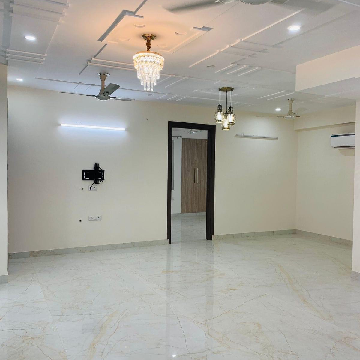 3 BHK Builder Floor For Rent in BPTP Amstoria Country Floor  Sector 102 Gurgaon 6520484