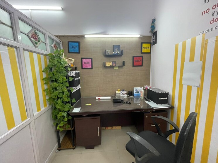 Team Area, rustomjee-eaze-zone-mall Commercial Office Space 220 Sq.Ft. In Malad West Mumbai 6524434