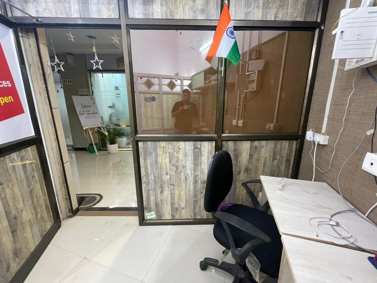 Team Area, rustomjee-eaze-zone-mall Commercial Office Space 220 Sq.Ft. In Malad West Mumbai 6524434