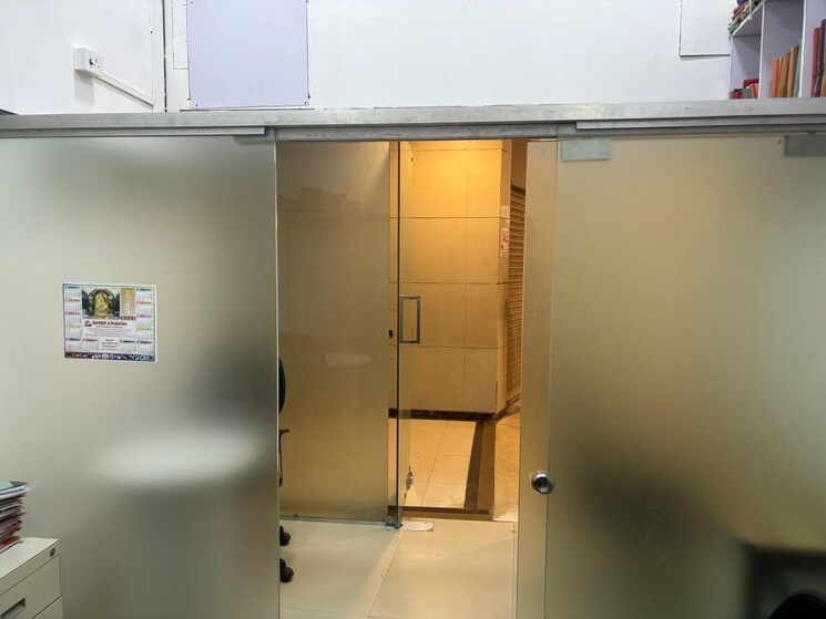 undefined, rustomjee-eaze-zone-mall Commercial Office Space 252 Sq.Ft. In Malad West Mumbai 6524480