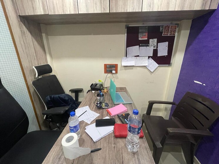 Team Area, rustomjee-eaze-zone-mall Commercial Office Space 220 Sq.Ft. In Malad West Mumbai 6524498