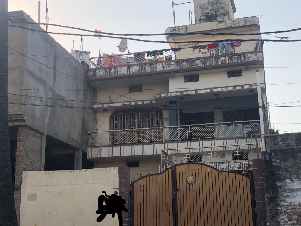 Resale 6+ Bedroom 2400 Sq.Ft. Independent House in Varanasi