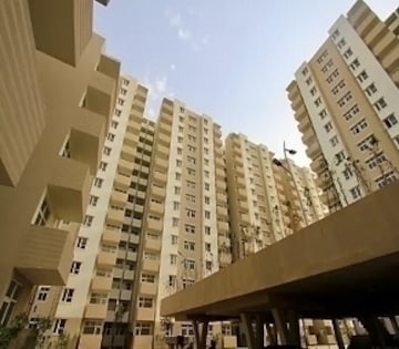 2 BHK Apartment For Resale in Tulip Lemon Sector 69 Gurgaon  6528694