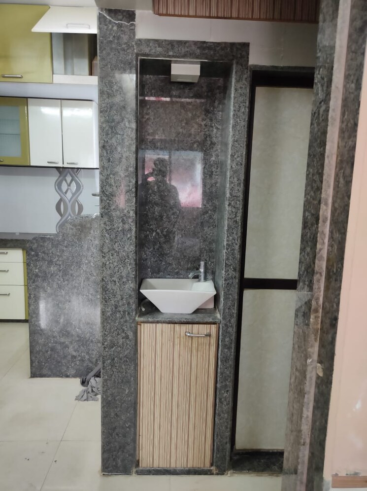 Bathroom, amar-shanti-nagar-chs 2 Bedroom 590 Sq.Ft. Apartment In Mira Road Thane 6529013