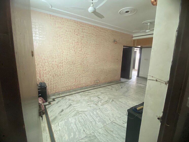 Bathroom, himalaya-apartment-vasundhara 3 Bedroom 1255 Sq.Ft. Apartment In Vasundhara Sector 5 Ghaziabad 6529834