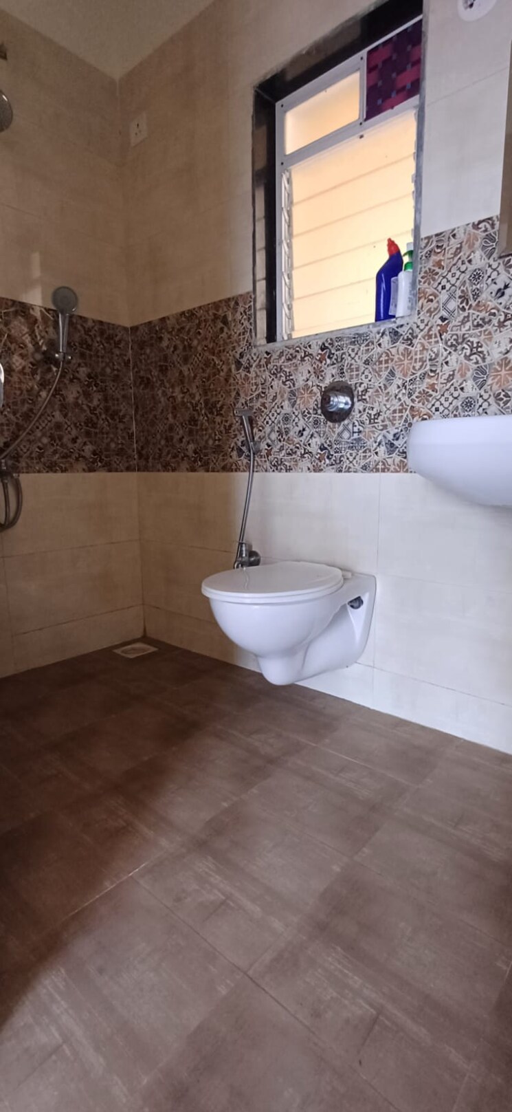 Bathroom, parsik nagar 1 Bedroom 640 Sq.Ft. Apartment In Parsik Nagar Thane 6530564