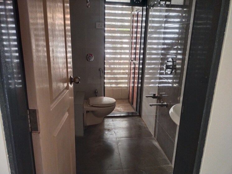 Bathroom, aditya-laxmi-keshav 3 Bedroom 900 Sq.Ft. Apartment In Naupada Thane 6530959