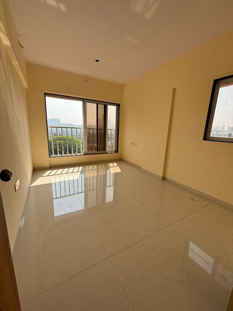 Room, prime-classic 2 Bedroom 640 Sq.Ft. Apartment In Dahisar West Mumbai 6531008
